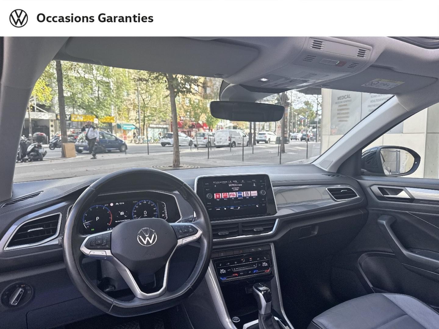 Voitures occasions VOLKSWAGEN T-ROC Style Exclusive Paris
