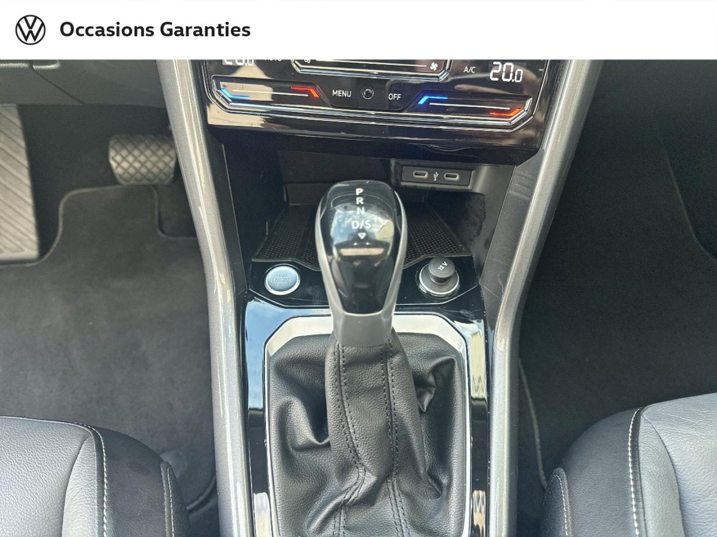 Voitures occasions VOLKSWAGEN T-ROC Style Exclusive Paris