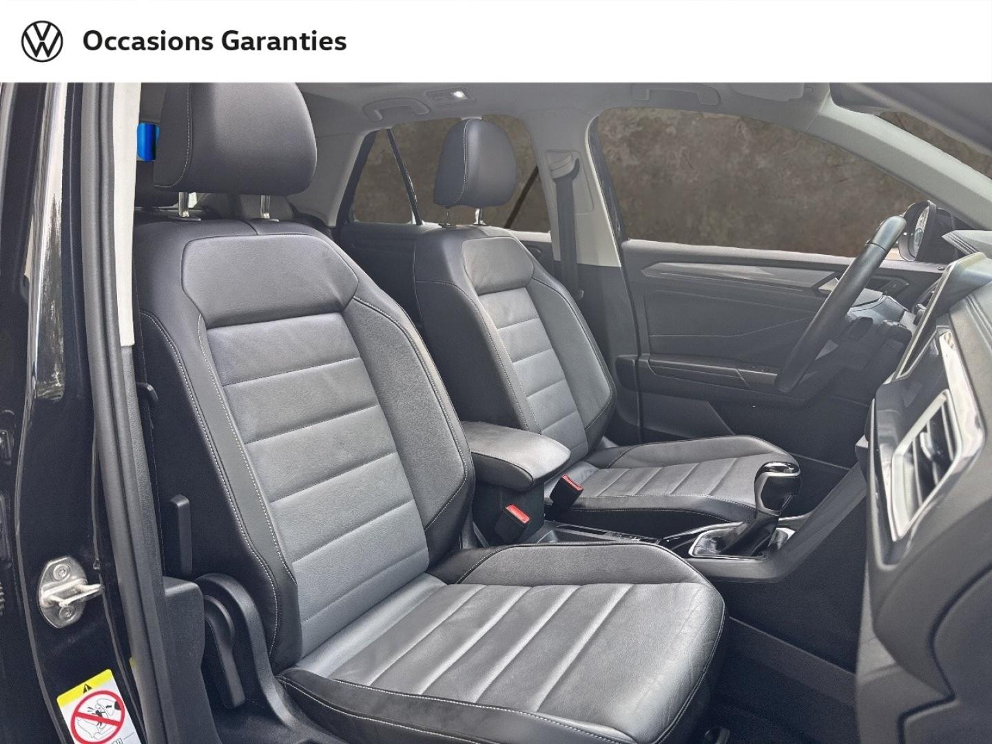 Voitures occasions VOLKSWAGEN T-ROC Style Exclusive Paris