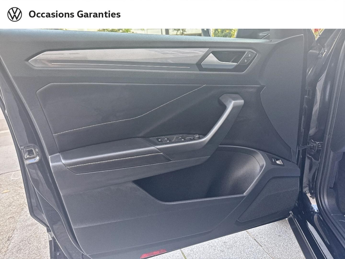 Voitures occasions VOLKSWAGEN T-ROC Style Exclusive Paris