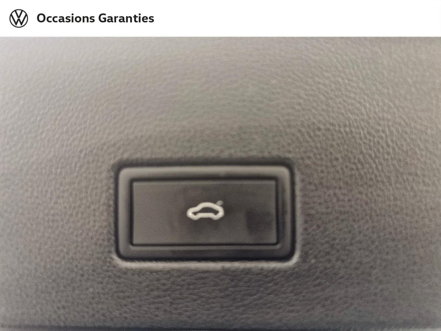 Voitures occasions VOLKSWAGEN T-ROC Style Exclusive Paris