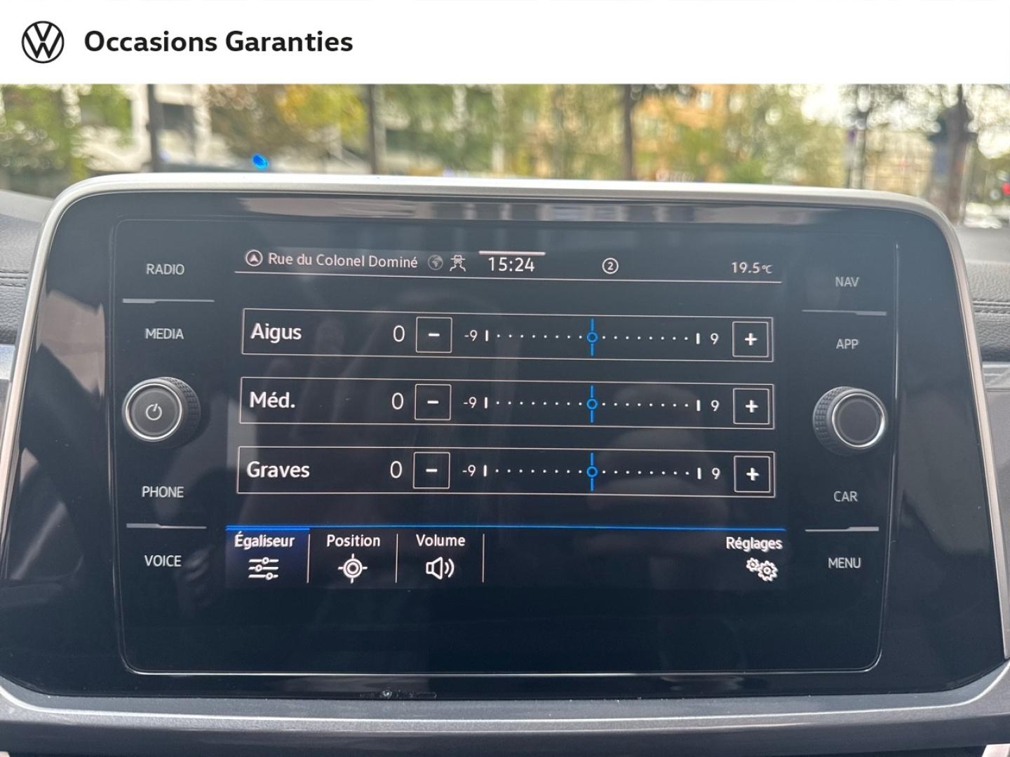 Voitures occasions VOLKSWAGEN T-ROC Style Exclusive Paris