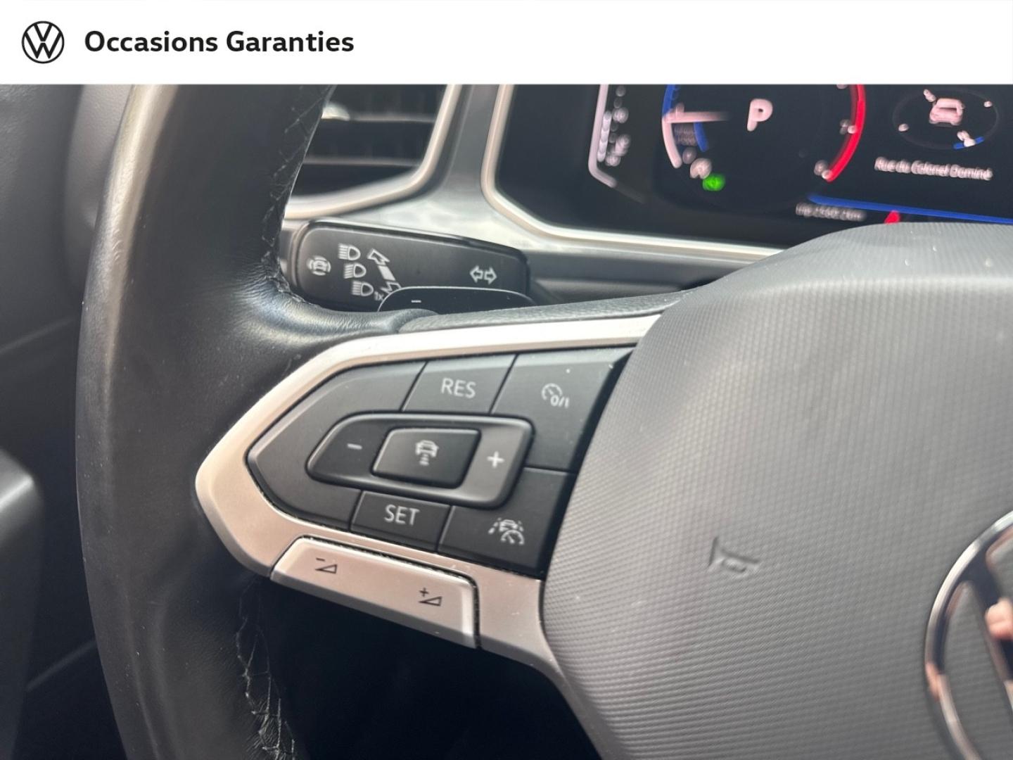 Voitures occasions VOLKSWAGEN T-ROC Style Exclusive Paris