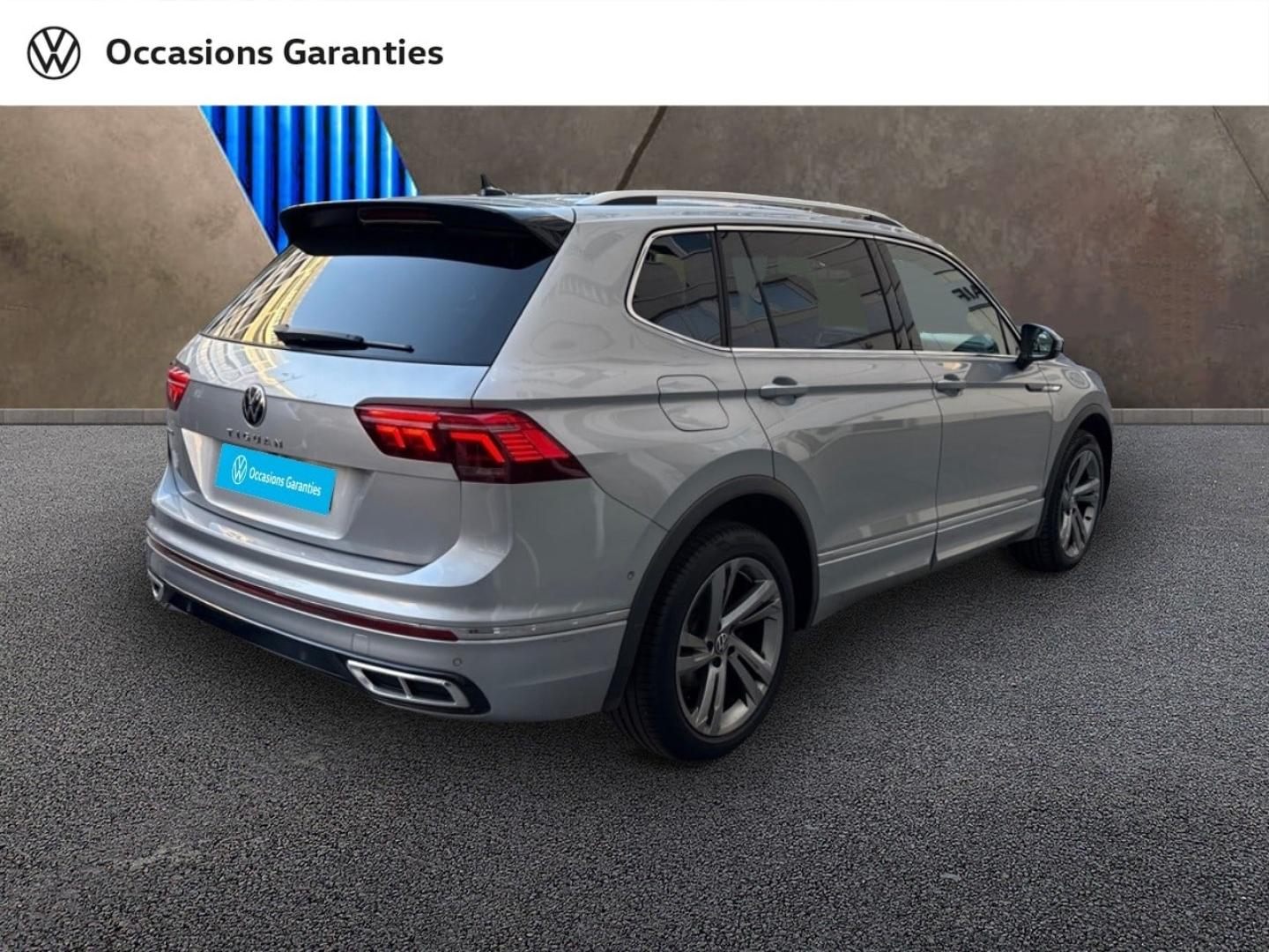 Voitures occasions VOLKSWAGEN TIGUAN ALLSPACE R-Line Paris