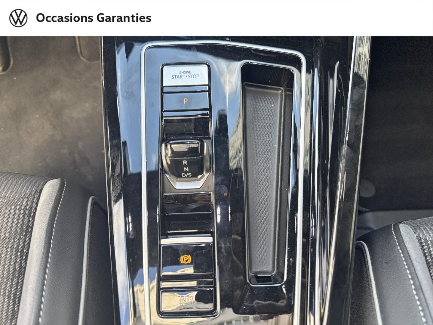 Voitures occasions VOLKSWAGEN GOLF R-Line Paris