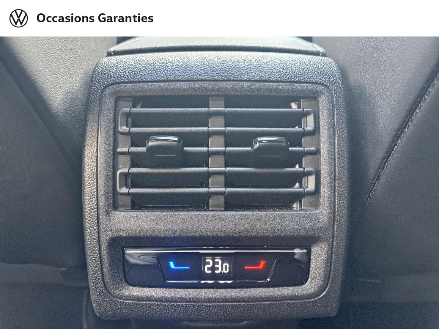 Voitures occasions VOLKSWAGEN GOLF R-Line Paris