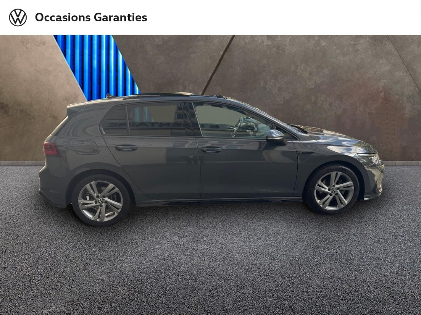 Voitures occasions VOLKSWAGEN GOLF R-Line Paris