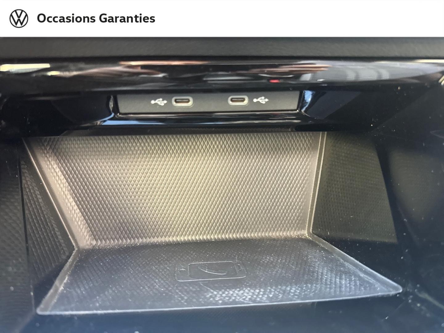 Voitures occasions VOLKSWAGEN GOLF R-Line Paris