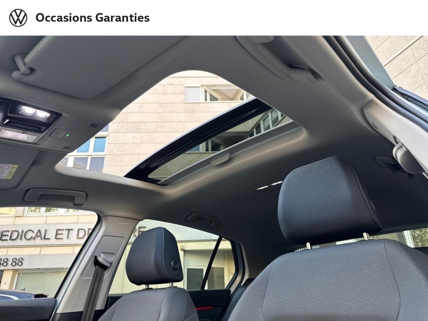 Voitures occasions VOLKSWAGEN GOLF VW Edition Paris