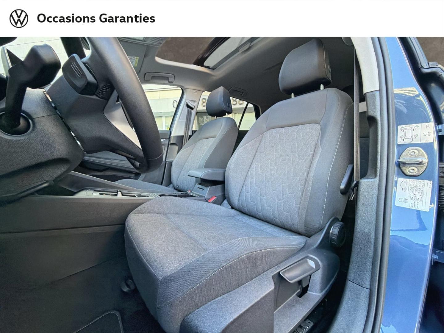 Voitures occasions VOLKSWAGEN GOLF VW Edition Paris