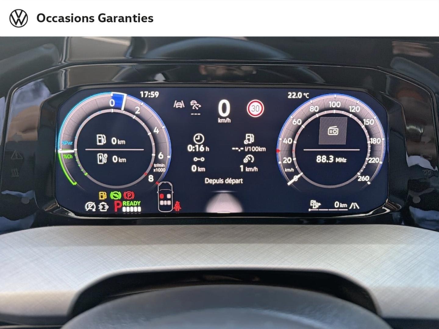 Voitures occasions VOLKSWAGEN GOLF VW Edition Paris