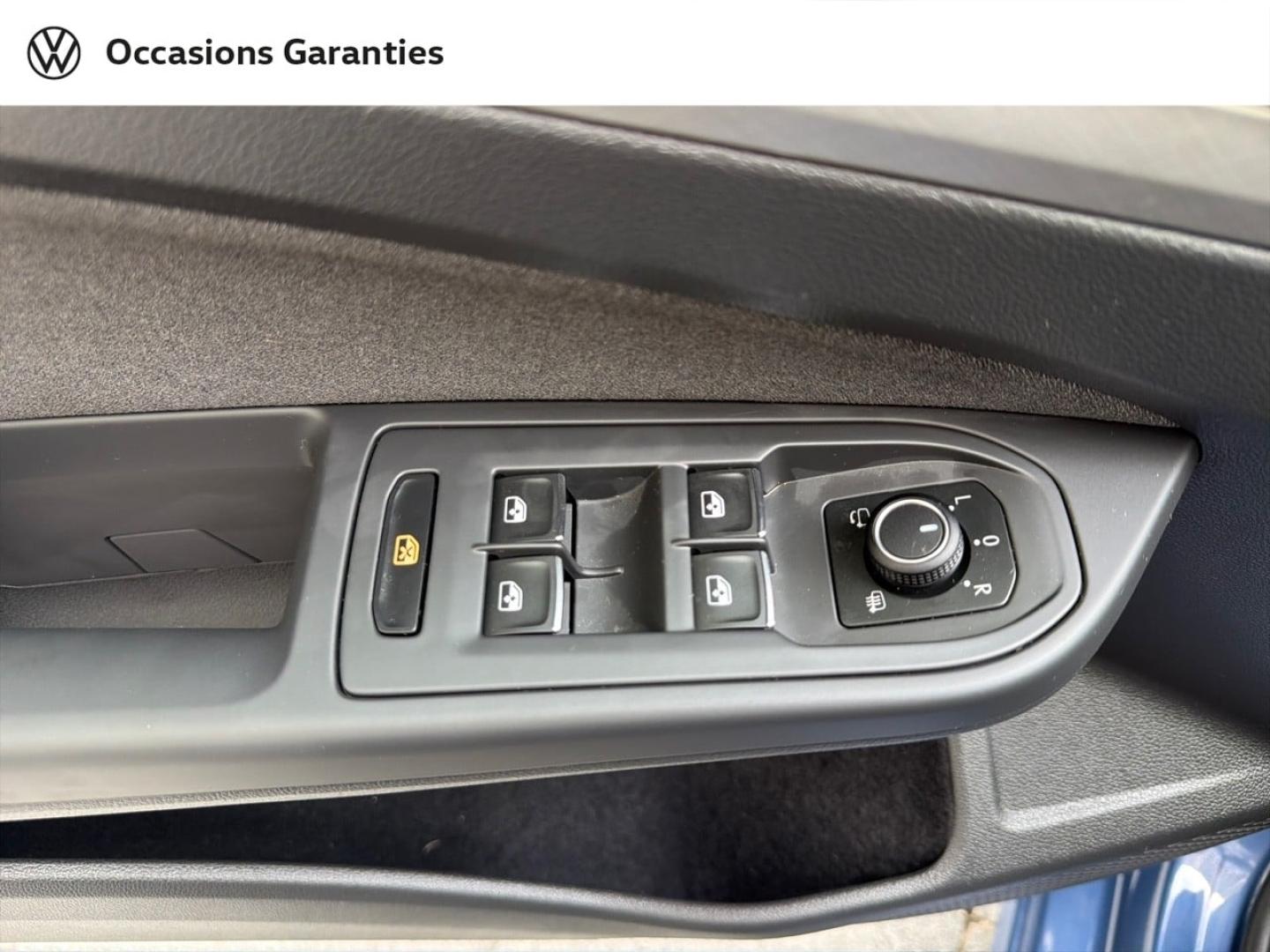 Voitures occasions VOLKSWAGEN GOLF VW Edition Paris
