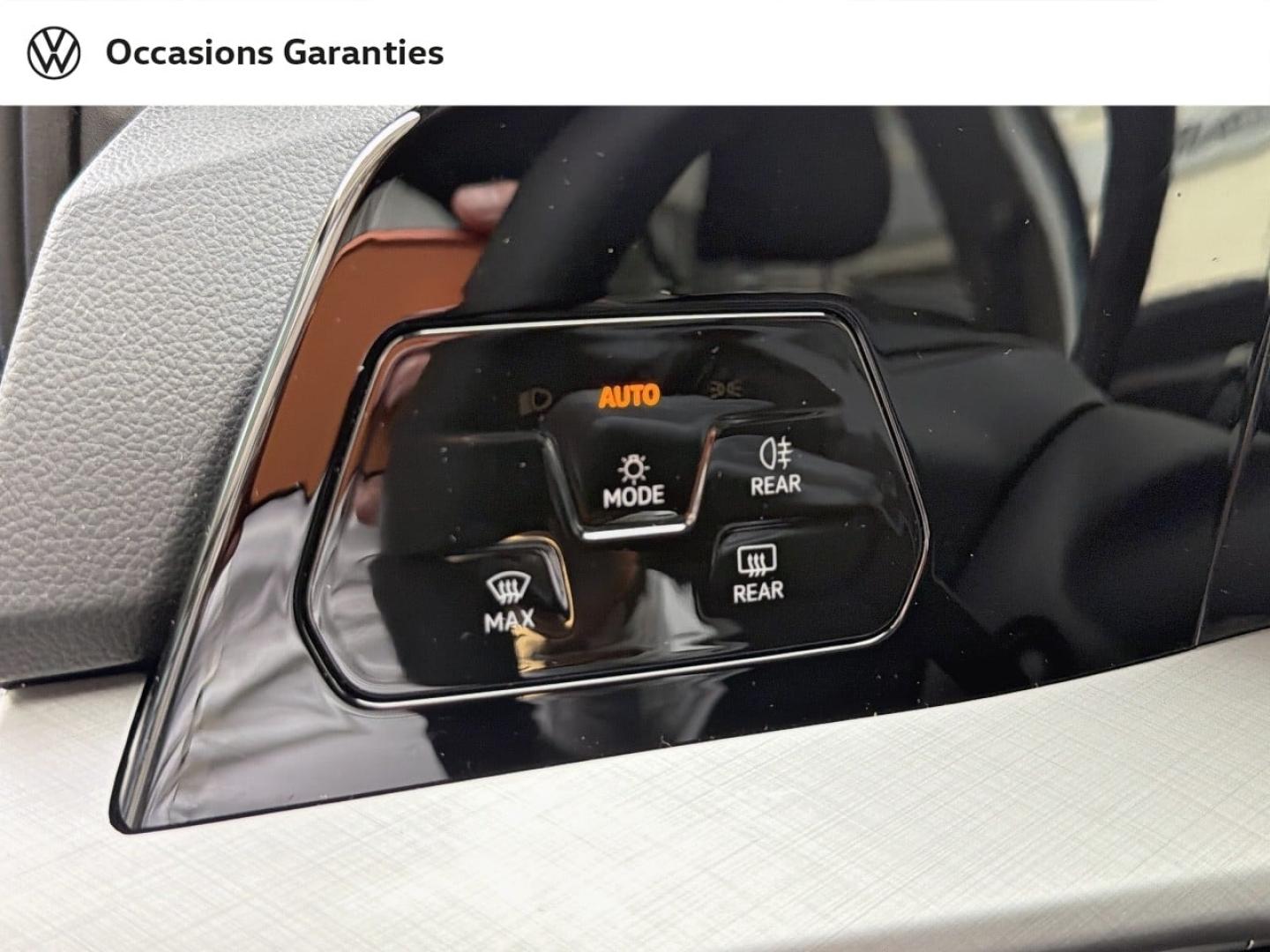 Voitures occasions VOLKSWAGEN GOLF VW Edition Paris