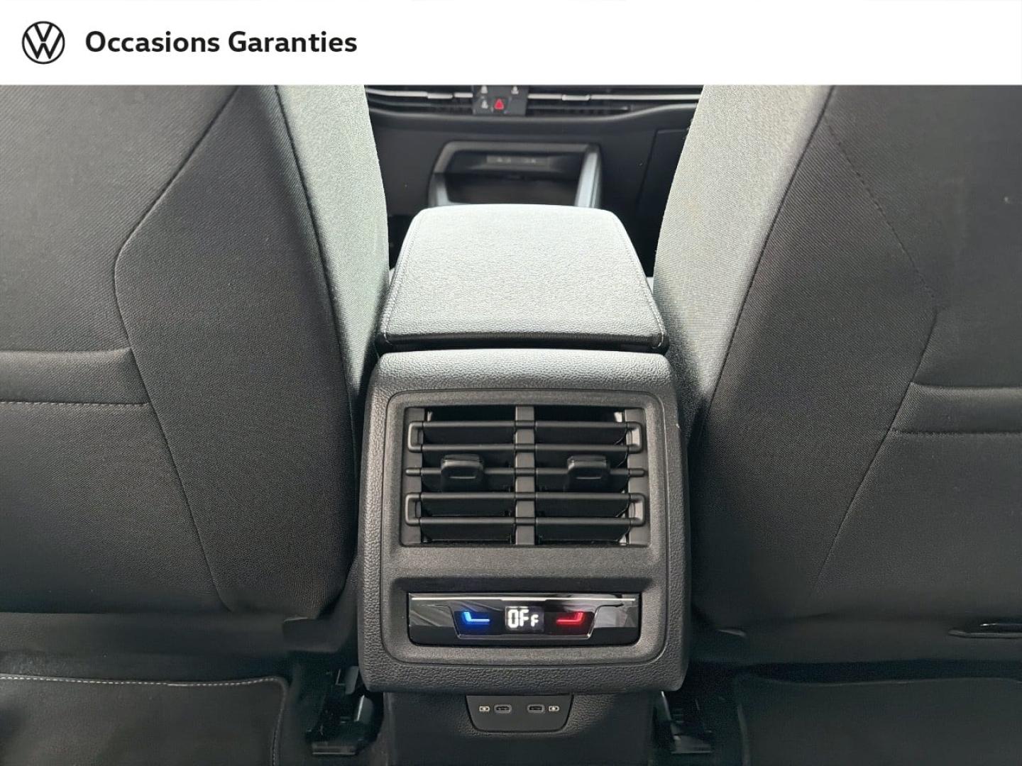 Voitures occasions VOLKSWAGEN GOLF VW Edition Paris