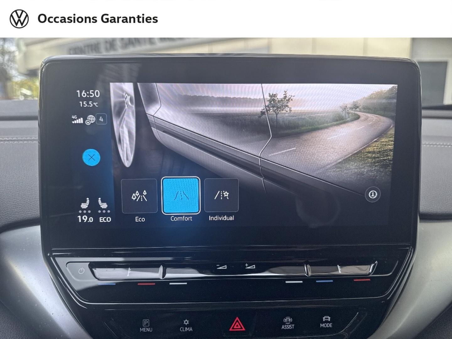 Voitures occasions VOLKSWAGEN ID.4 Life Plus Paris