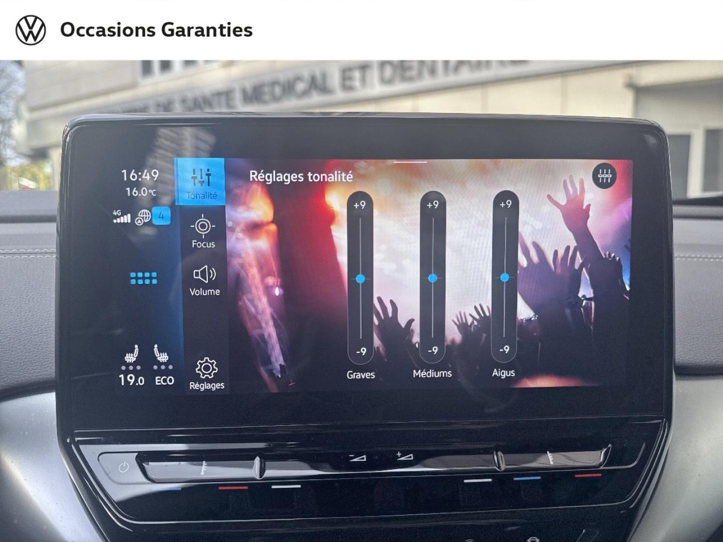 Voitures occasions VOLKSWAGEN ID.4 Life Plus Paris