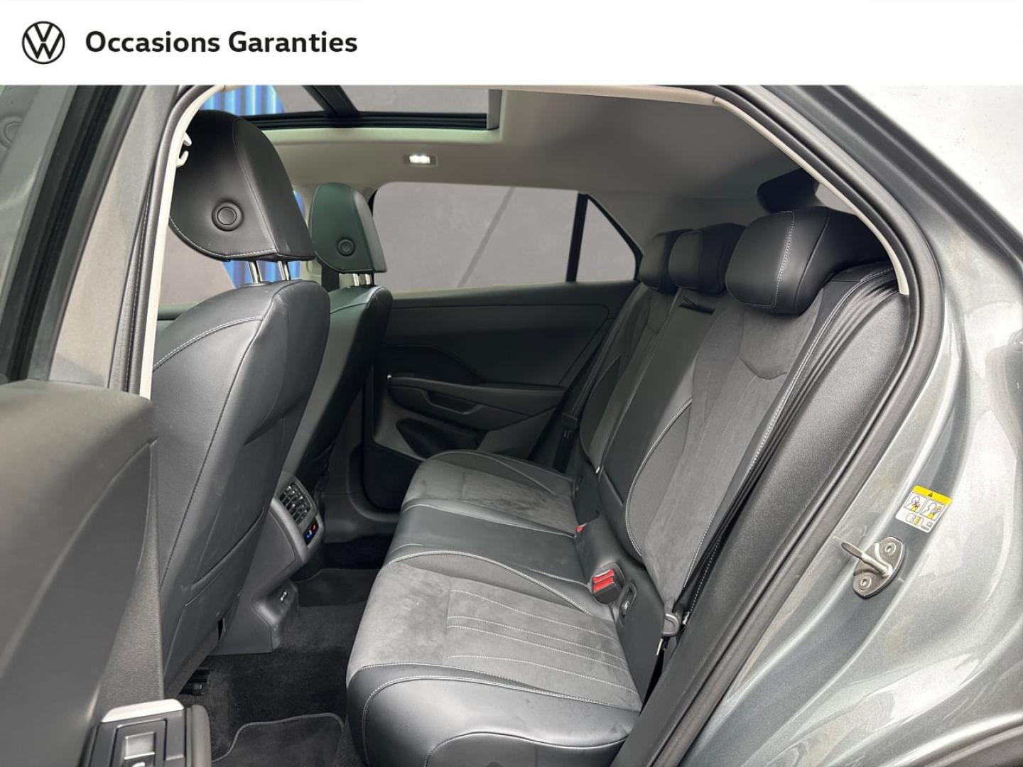 Voitures occasions VOLKSWAGEN T-ROC Style Paris