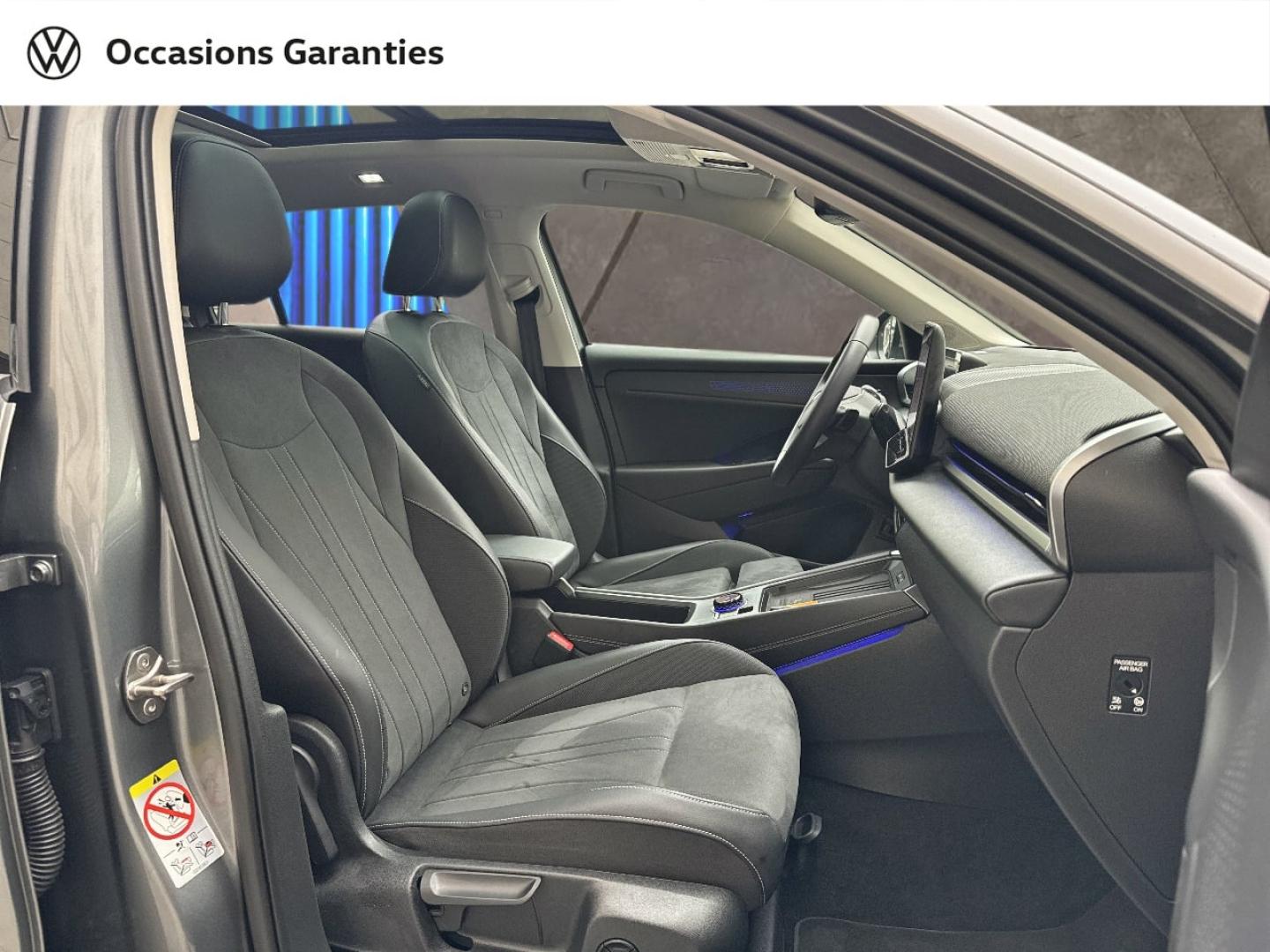 Voitures occasions VOLKSWAGEN T-ROC Style Paris