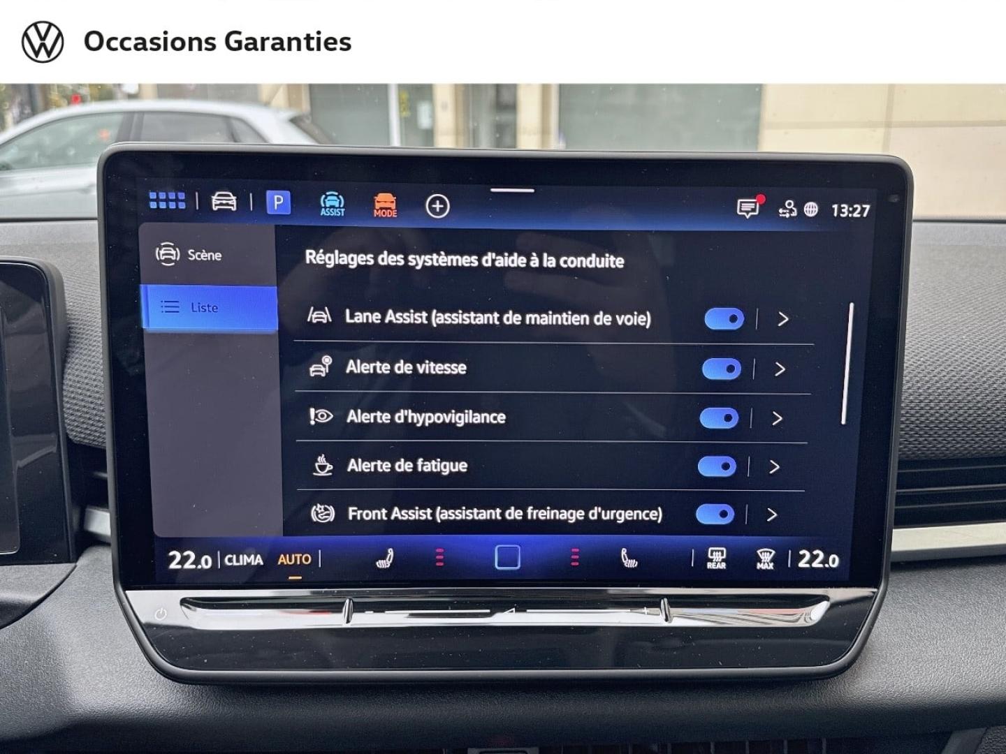 Voitures occasions VOLKSWAGEN T-ROC Style Paris