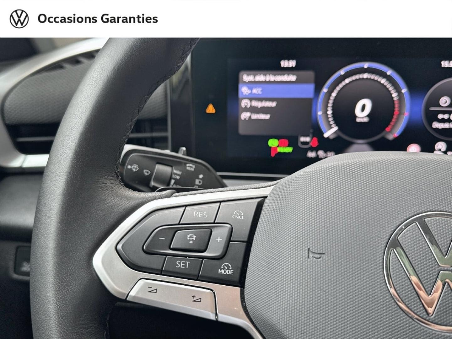 Voitures occasions VOLKSWAGEN T-ROC Style Paris