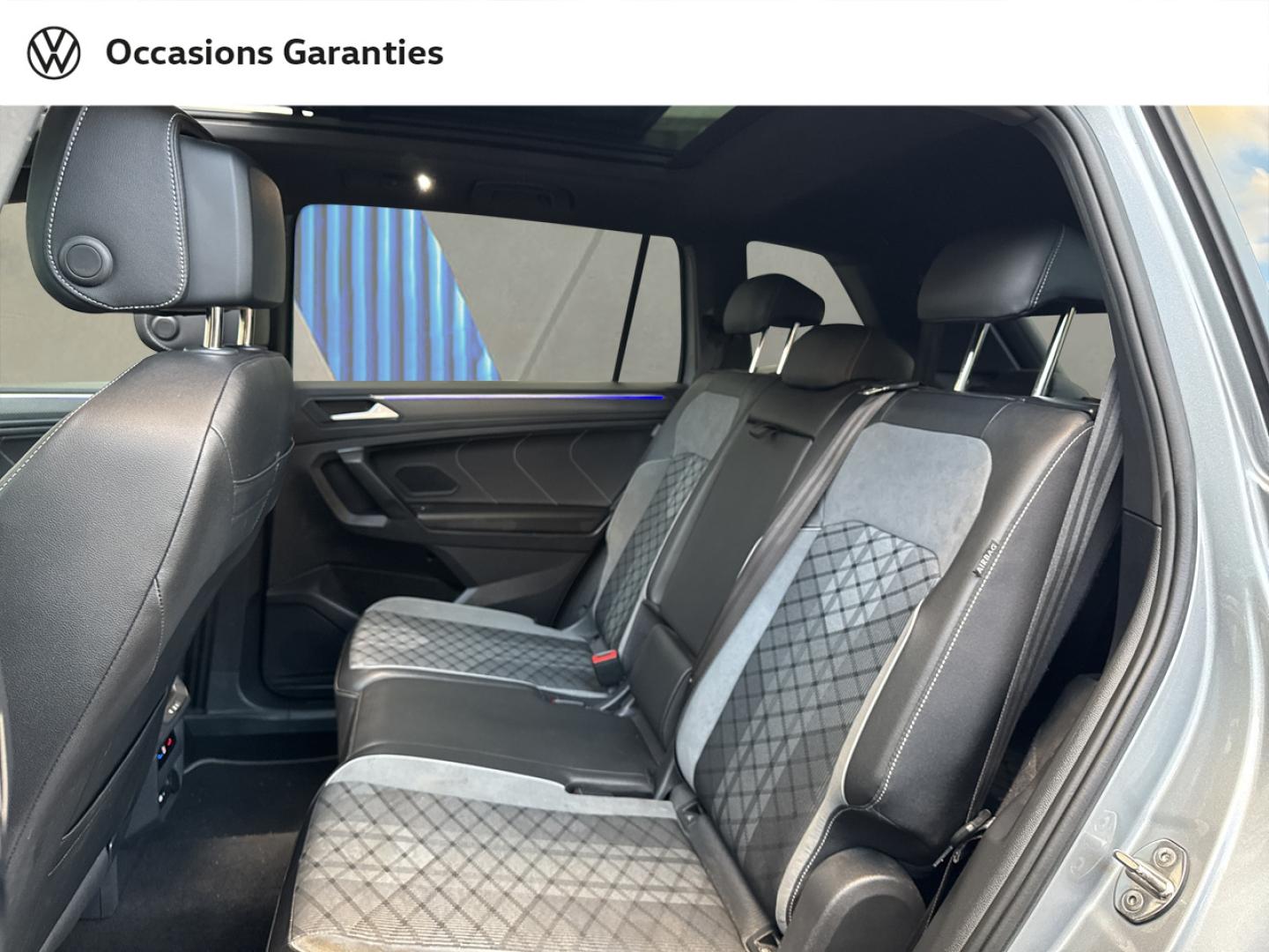 Voitures occasions VOLKSWAGEN TIGUAN ALLSPACE R-Line Paris