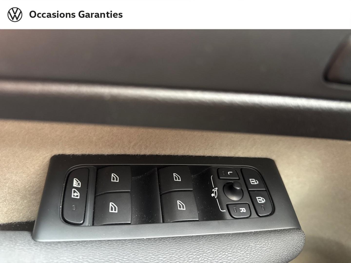 Voitures occasions VOLVO XC40 Ultimate Paris