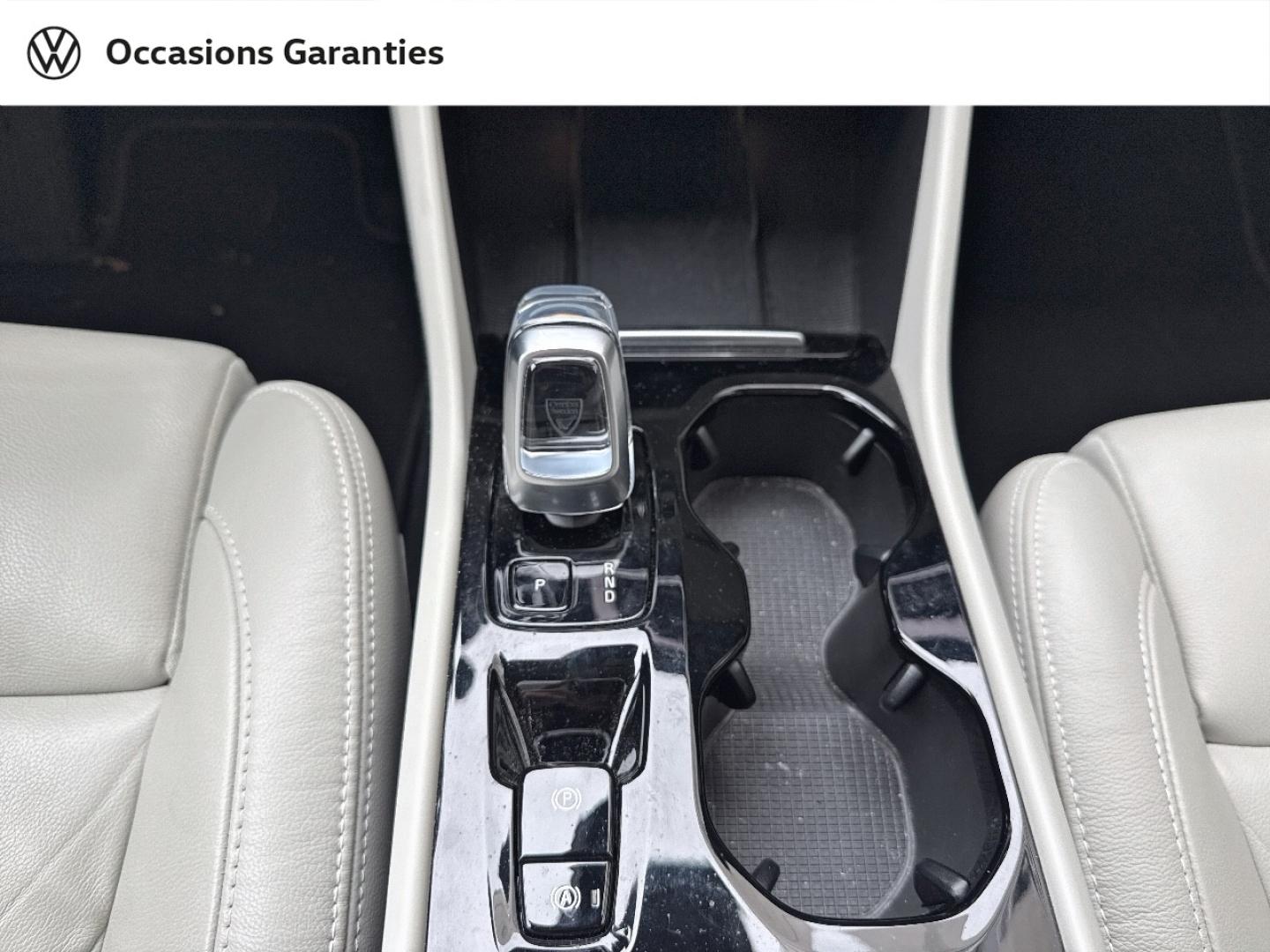 Voitures occasions VOLVO XC40 Ultimate Paris