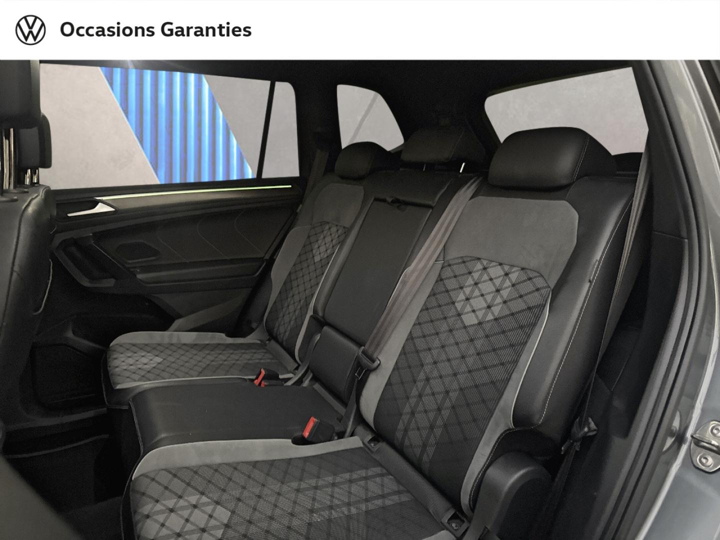 Voitures occasions VOLKSWAGEN TIGUAN ALLSPACE R-Line Paris