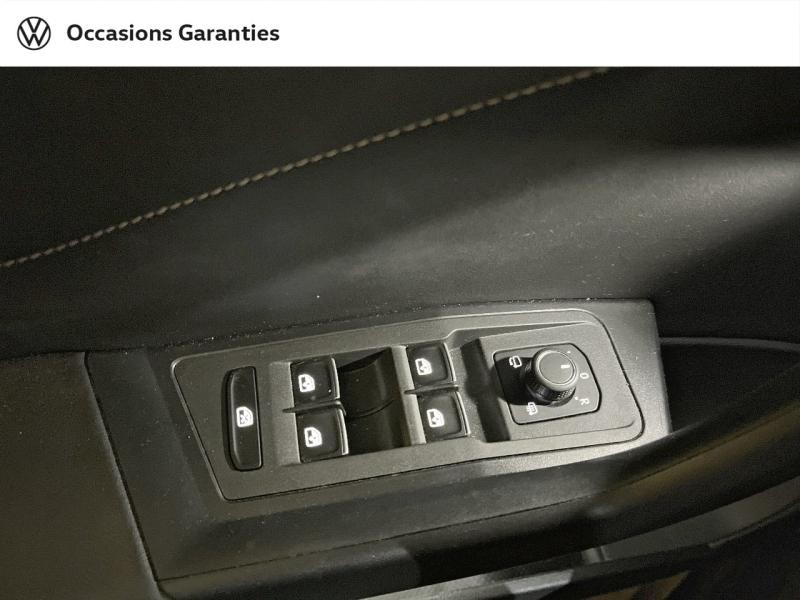 Voitures occasions VOLKSWAGEN T-ROC Style Paris