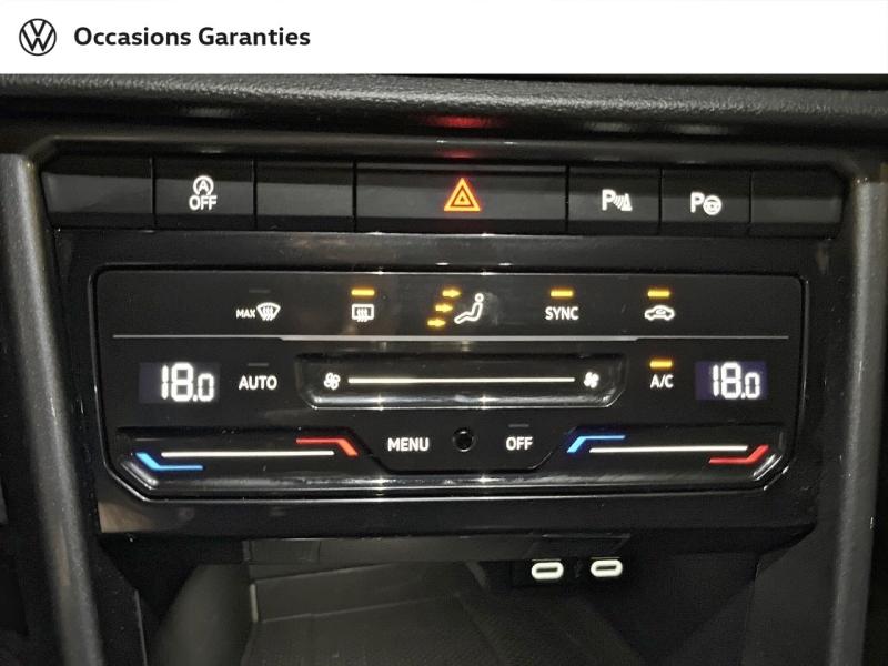 Voitures occasions VOLKSWAGEN T-ROC Style Paris