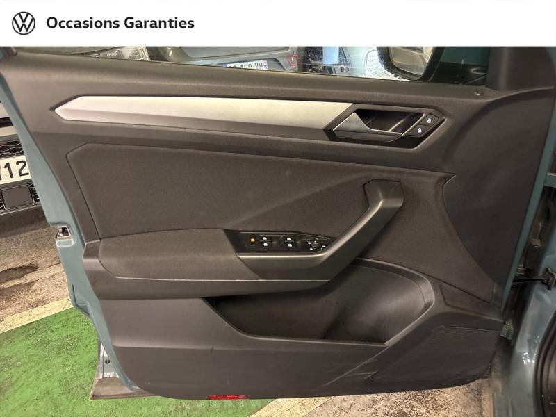Voitures occasions VOLKSWAGEN T-ROC Life Plus Paris