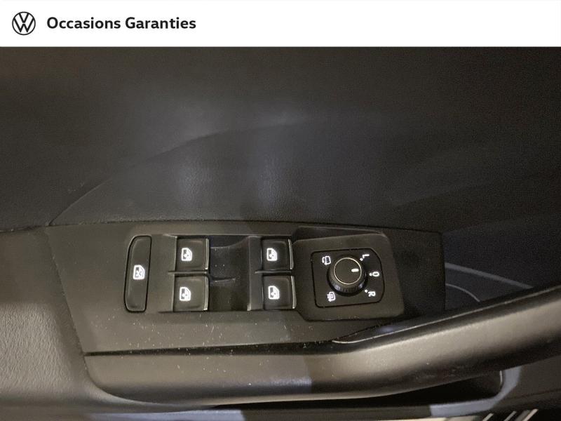 Voitures occasions VOLKSWAGEN T-CROSS Carat Paris
