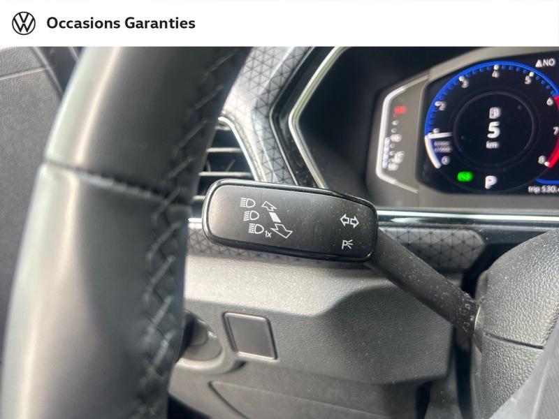 Voitures occasions VOLKSWAGEN T-CROSS Carat Paris