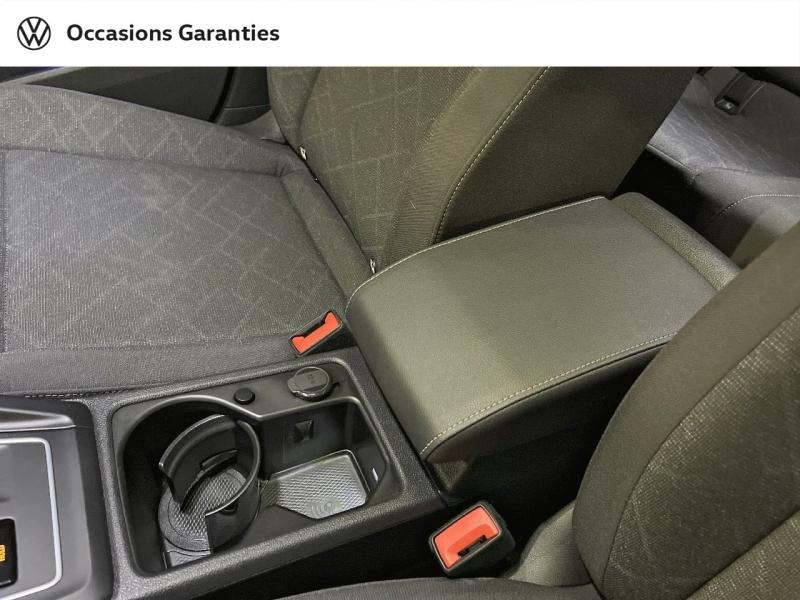 Voitures occasions VOLKSWAGEN GOLF Life Plus Paris