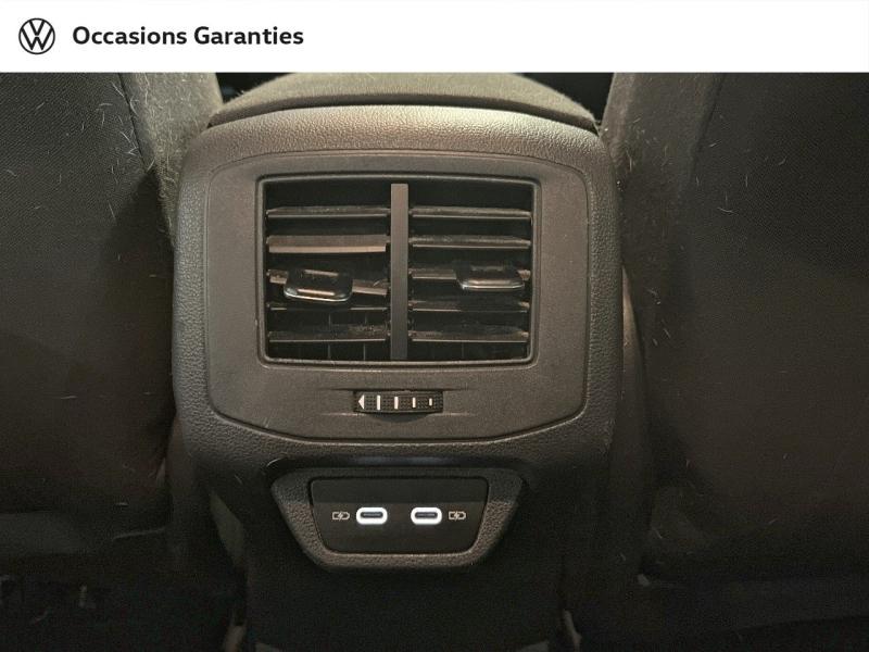 Voitures occasions VOLKSWAGEN T-ROC Life Plus Paris