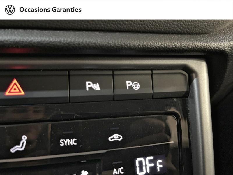 Voitures occasions VOLKSWAGEN T-ROC Life Plus Paris