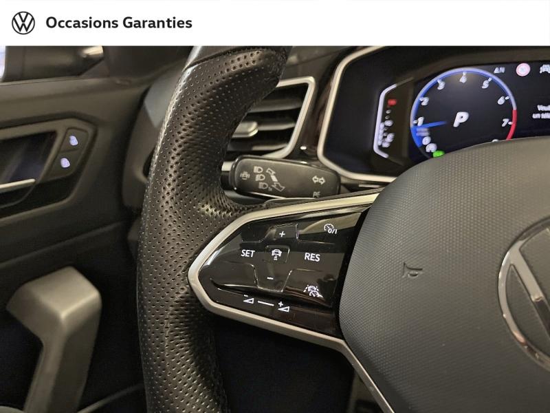 Voitures occasions VOLKSWAGEN T-Roc Cabriolet R-Line Paris