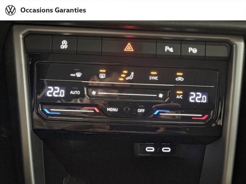 Voitures occasions VOLKSWAGEN T-ROC Life Paris