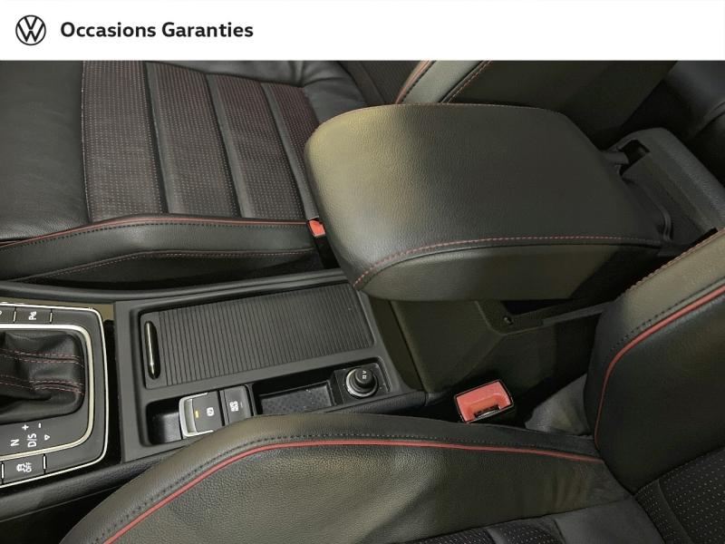 Voitures occasions VOLKSWAGEN GOLF GTI Performance Paris
