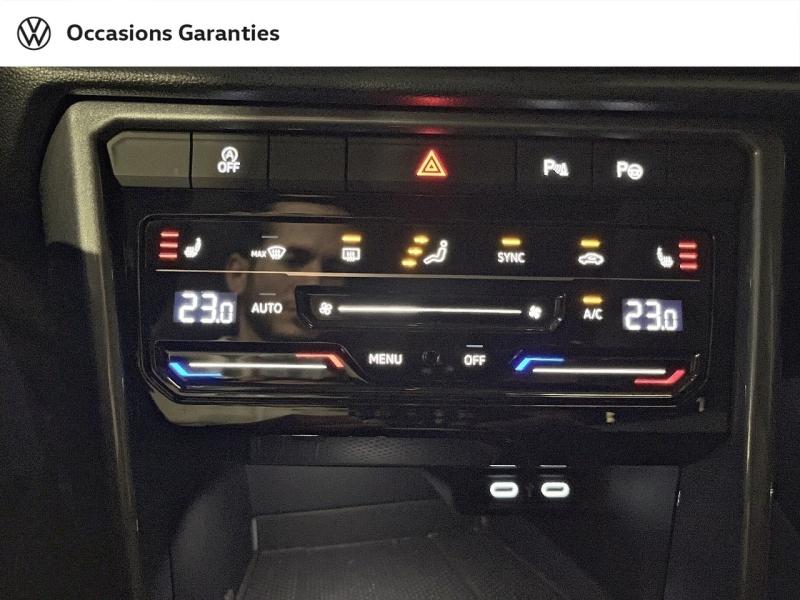 Voitures occasions VOLKSWAGEN T-ROC Style Exclusive Paris