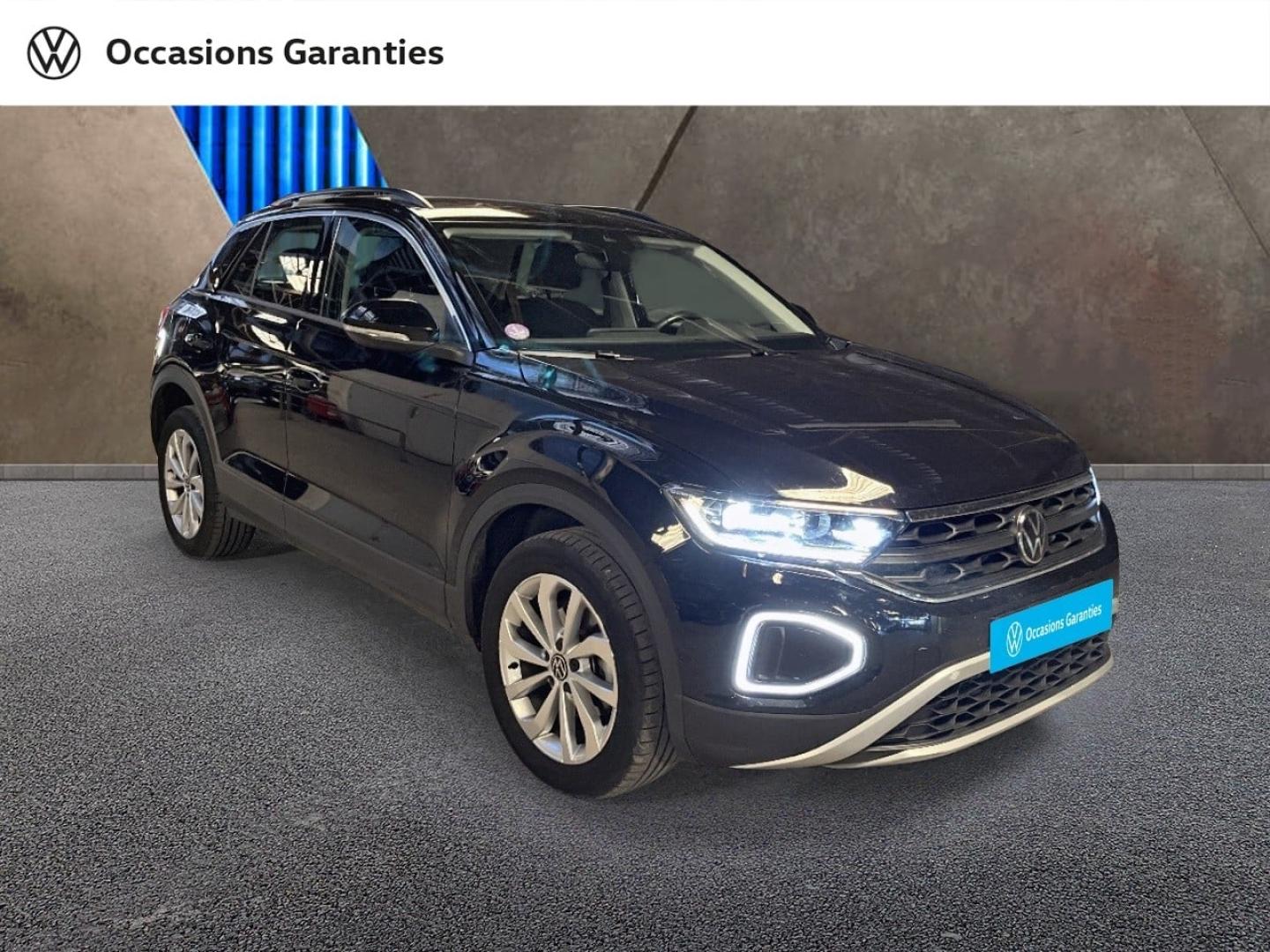 Voitures occasions VOLKSWAGEN T-ROC Life Plus Paris
