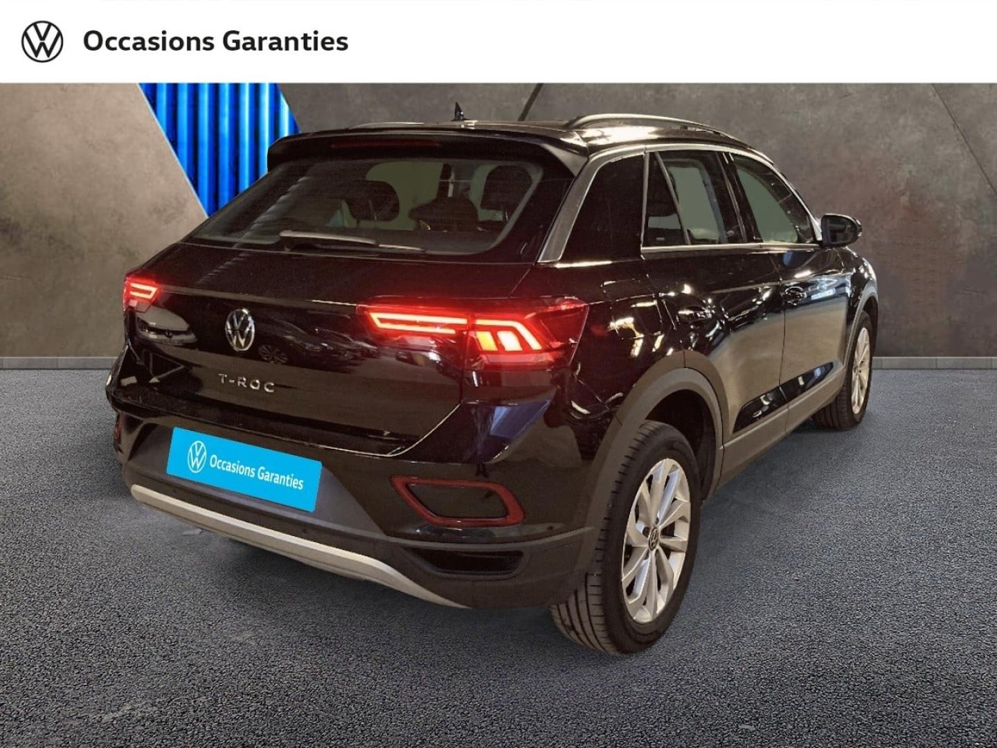 Voitures occasions VOLKSWAGEN T-ROC Life Plus Paris