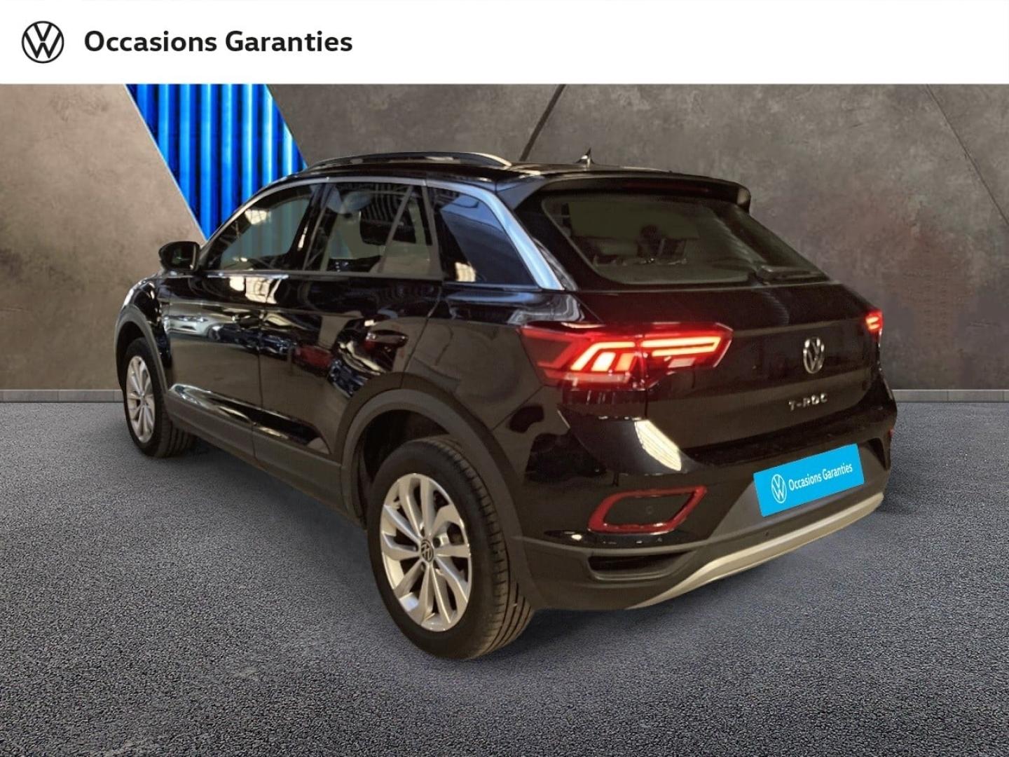 Voitures occasions VOLKSWAGEN T-ROC Life Plus Paris