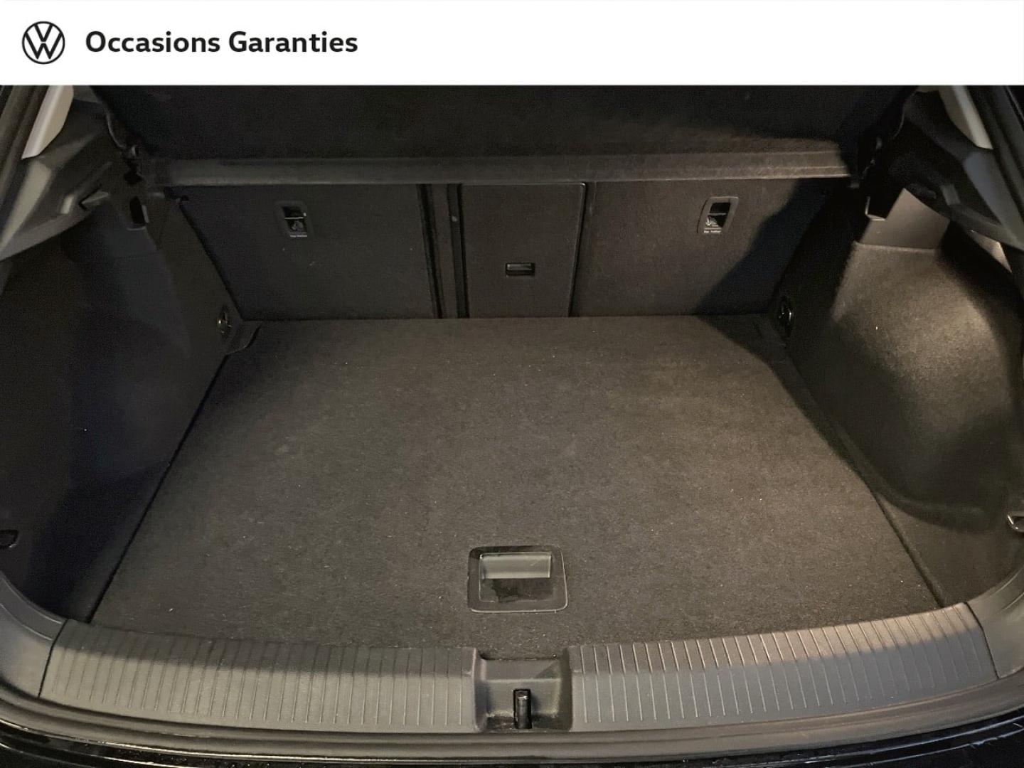 Voitures occasions VOLKSWAGEN T-ROC Life Plus Paris