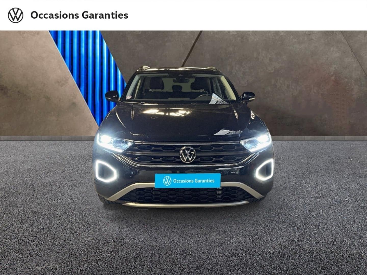 Voitures occasions VOLKSWAGEN T-ROC Life Plus Paris