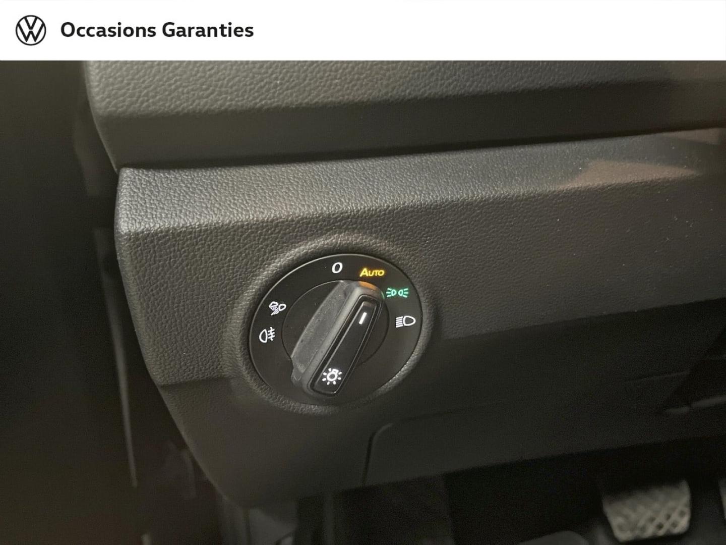 Voitures occasions VOLKSWAGEN T-ROC Life Plus Paris