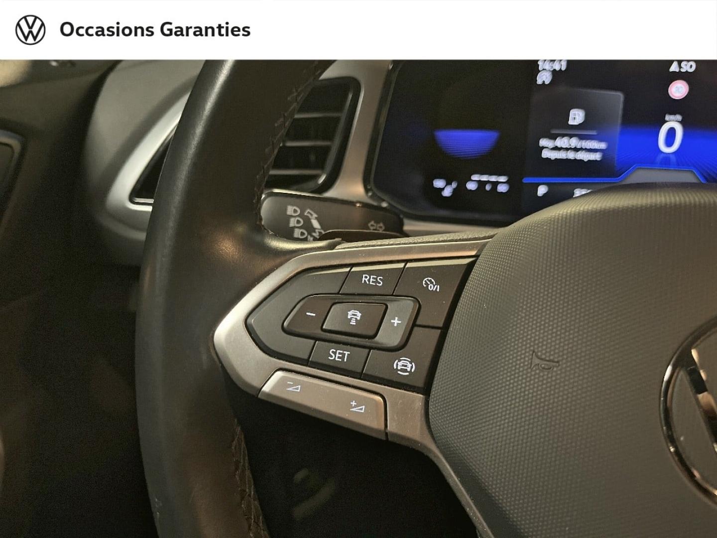 Voitures occasions VOLKSWAGEN T-ROC Life Plus Paris