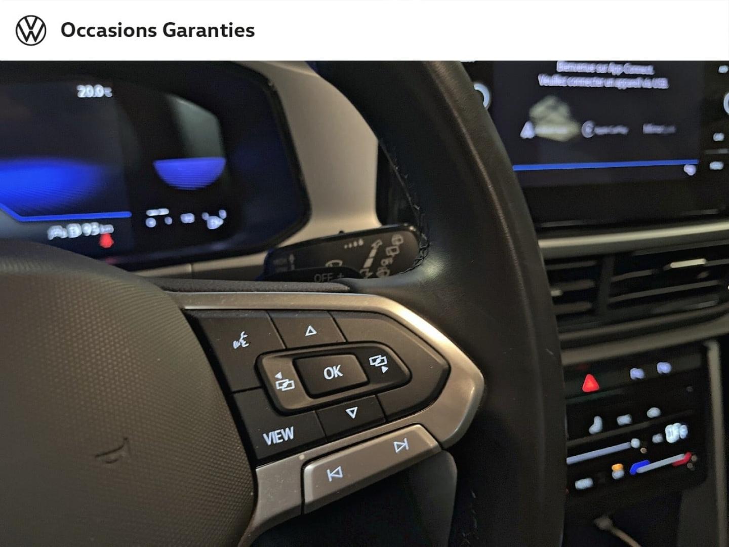 Voitures occasions VOLKSWAGEN T-ROC Life Plus Paris
