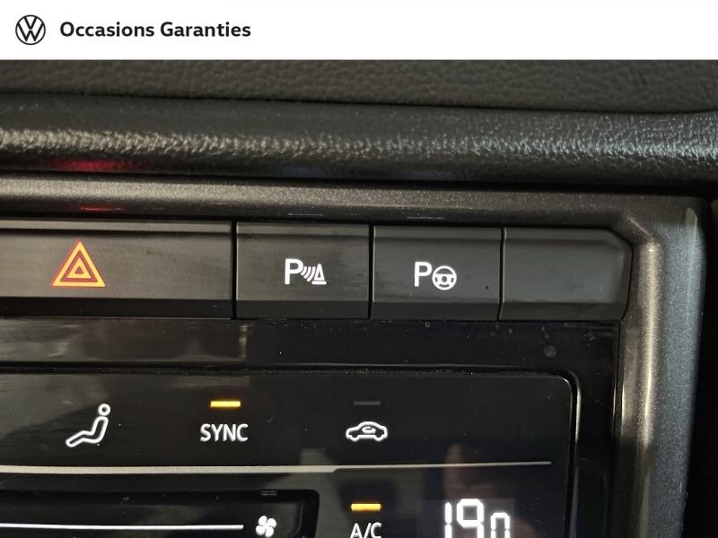 Voitures occasions VOLKSWAGEN T-ROC Style Paris