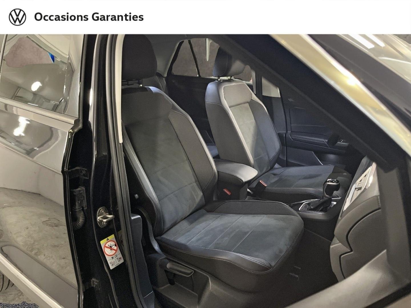 Voitures occasions VOLKSWAGEN T-ROC Style Paris